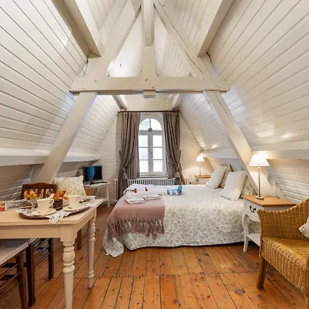 Apartment Het Geerwijn - Gastensuite In Hartje Brügge